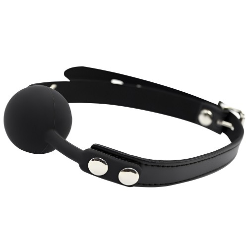 Силиконовый кляп-шар черного цвета на ремне с замочком Силиконовый кляп-шар черного цвета на ремне с замочком