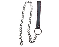 Черный поводок с красной строчкой на цепочке