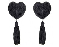 Черные пэстисы в форме сердец декорированные розочками