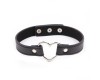 Ошейник на заклепках с сердечком