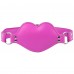 Силиконовый кляп-фаллос на розовом ремне в виде губ Силиконовый кляп-фаллос на розовом ремне в виде губ