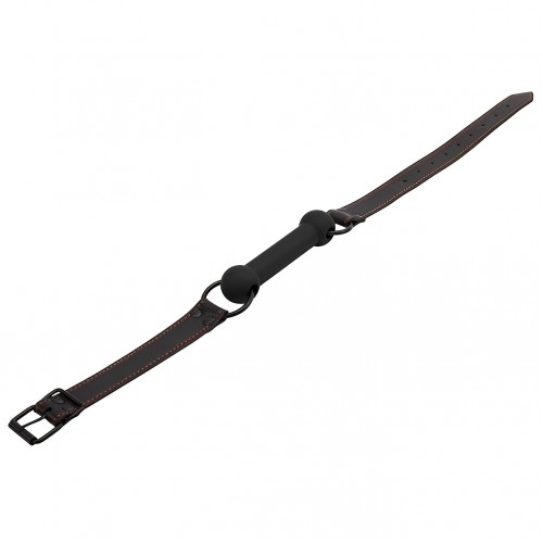 Черный кляп-трензель с черным ремешком Черный кляп-трензель с черным ремешком