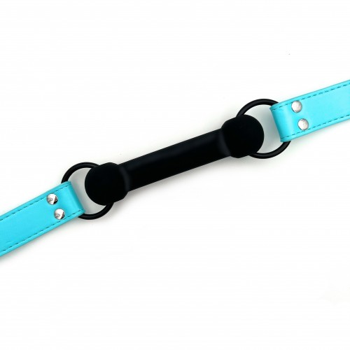 Черный кляп-трензель с голубым ремешком Черный кляп-трензель с голубым ремешком