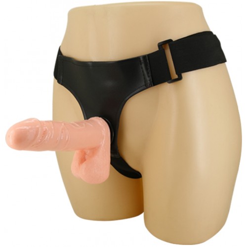 Реалистичный страпон с мошонкой и с удобными трусиками 18 см Реалистичный страпон с мошонкой и с удобными трусиками 18 см