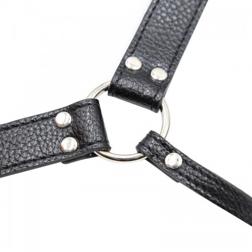 Ремень для страпона с анальной и вагинальной втулками Ремень для страпона с анальной и вагинальной втулками