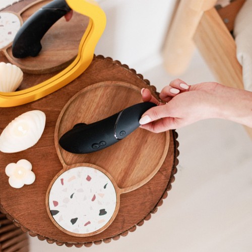 DEMO Бесконтактный вакуумно-волновой стимулятор клитора Womanizer Next черный DEMO Бесконтактный вакуумно-волновой стимулятор клитора Womanizer Next черный